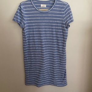 T-shirt dress
